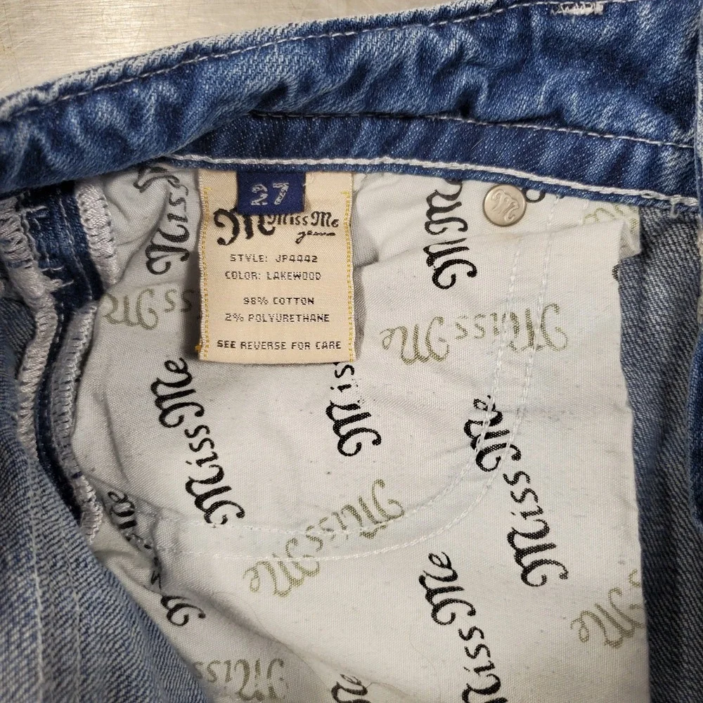Miss Me Lakewood Straight Leg Jeans Medium Wash Blue JP4442 Size 27
